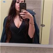 Sono un insegnante serio e divertente mi piace che gli faccio stare a loro agio